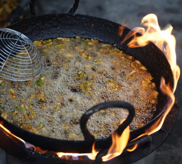 Shade Trust Dastarkhwan